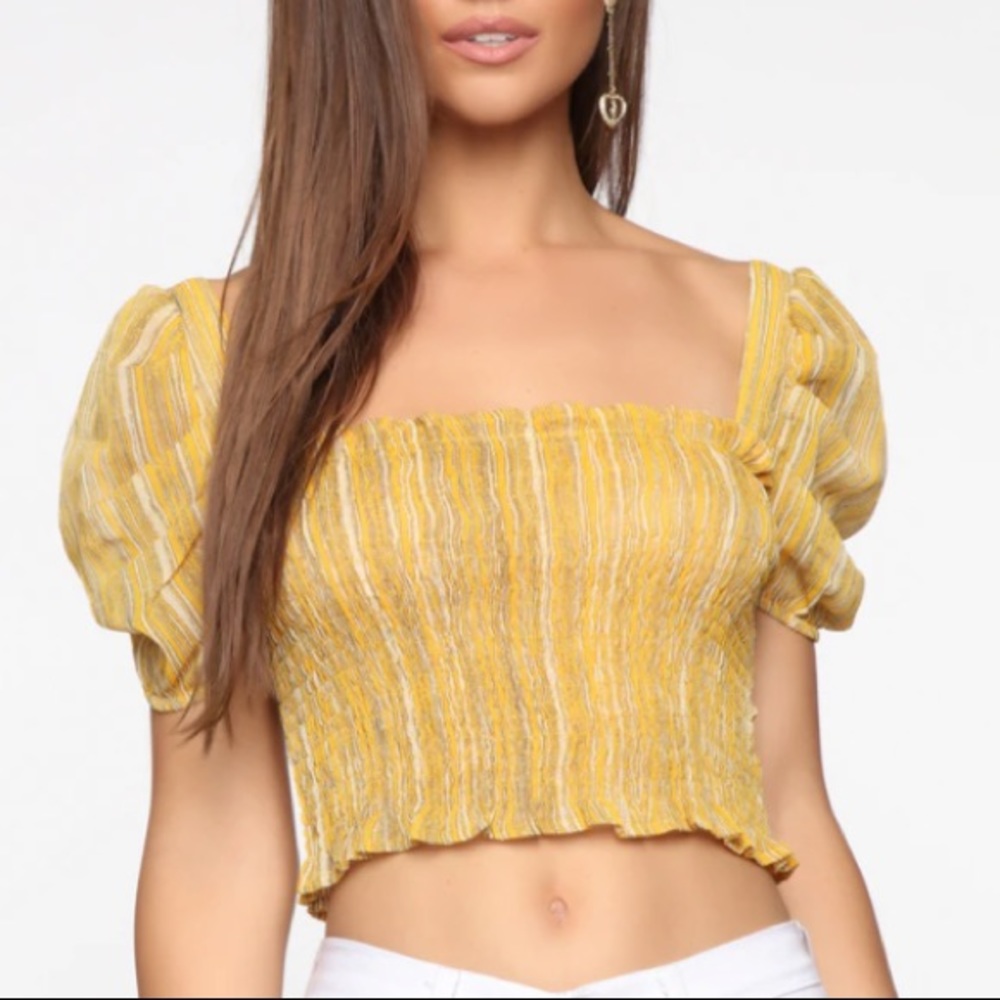 NWT FashionNova “Say You’ll Be There” Top